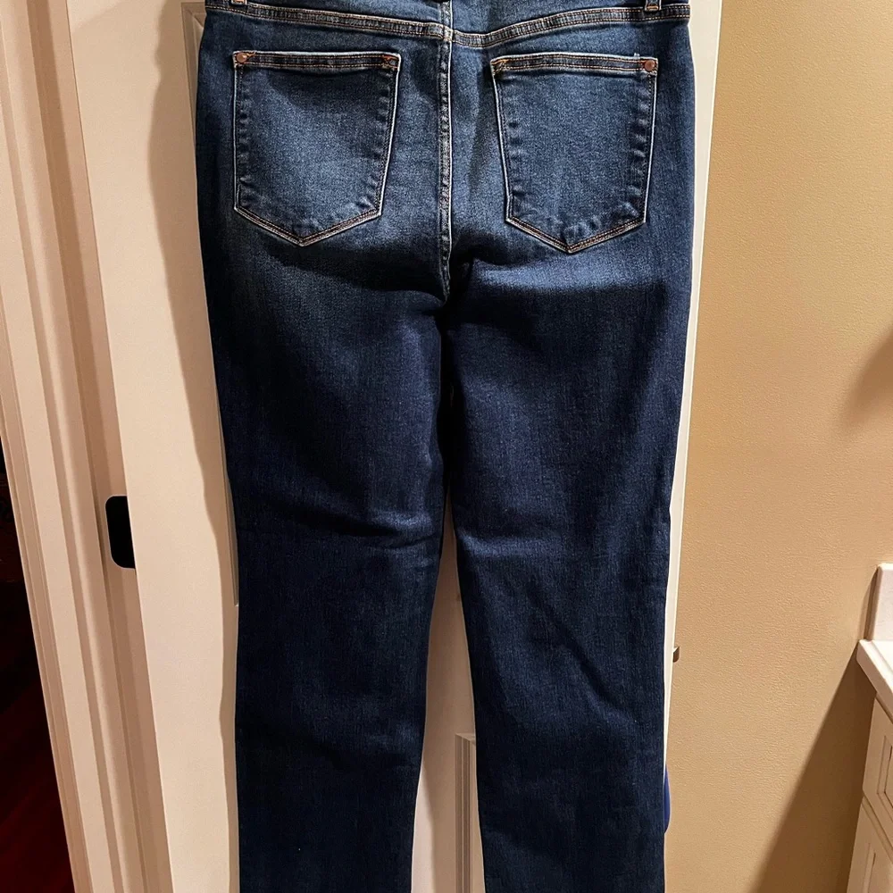 Judy Blue Dad Jeans - Picture 2 of 11